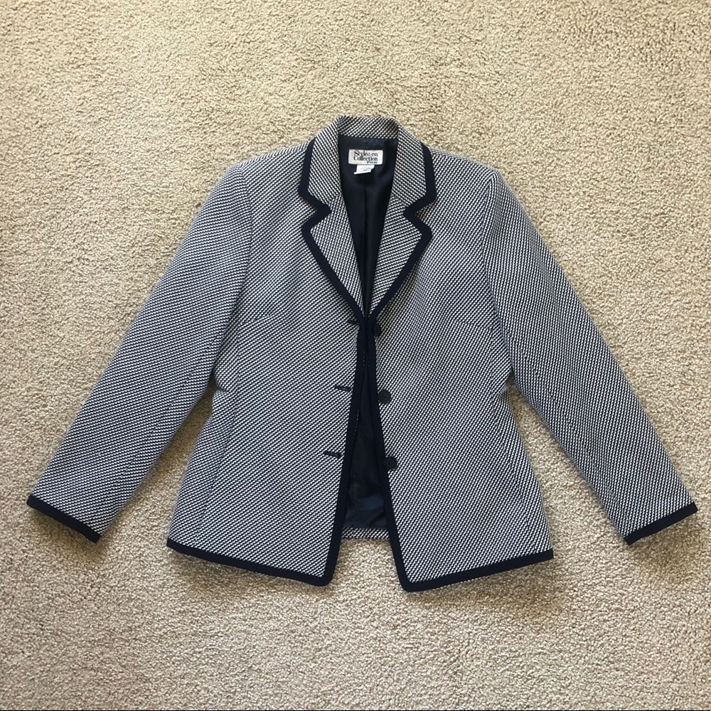 NWOT Navy & White Cross Stitch Blazer | Petite